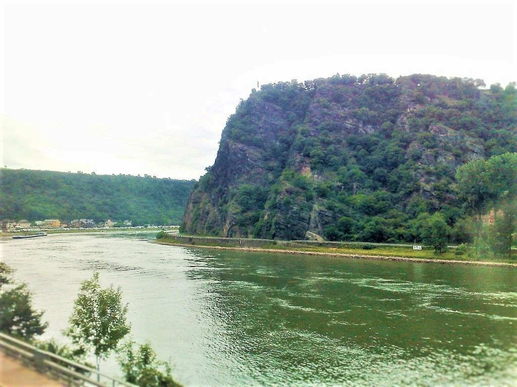 Take a train through the Rhine Valley when on holiday in Cologne