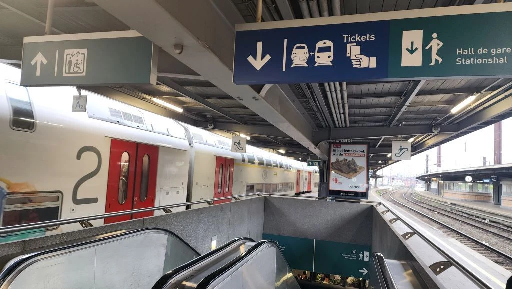 The escalators down to the Hall de gare at Midi station in Brussels